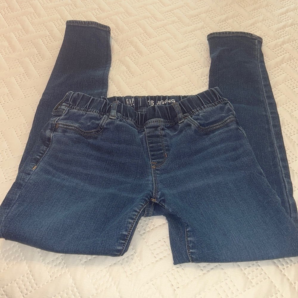 Gap girls, Jenkins